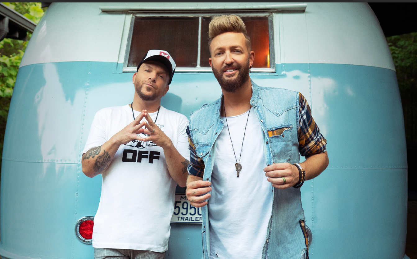ACM Nominated ‘Duo Of The Year’ - LOCASH Playing Deadwood Mountain
